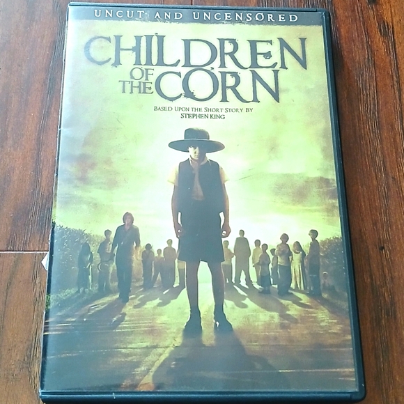 CHILDREN OF THE CORN Uncut and Uncensored on DVD - Picture 1 of 2